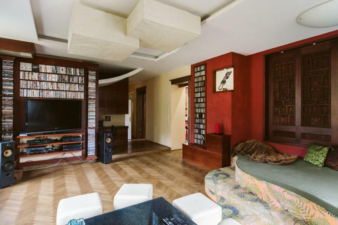 Luxury Apartment View On To The Castle Budapest Eksteriør billede
